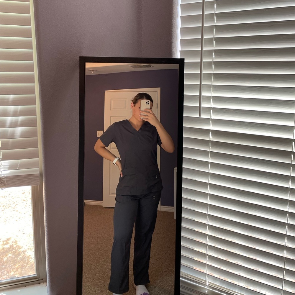 Grey scrub set